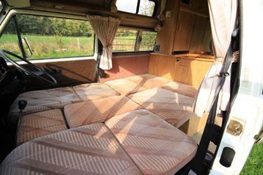 VW T25 Holdsworth Vision Double Bed